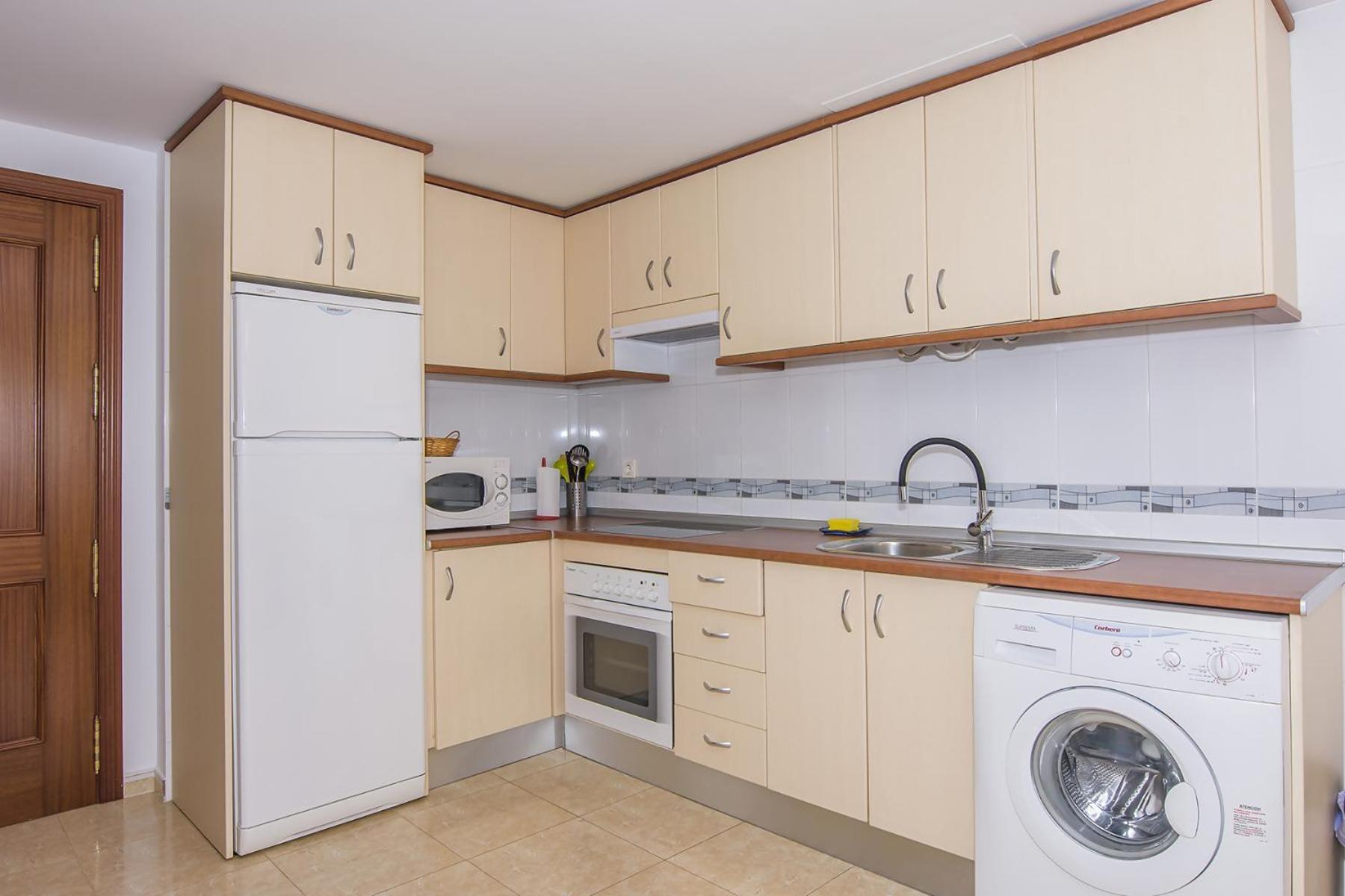 Apartament Un Paso Del Mar *